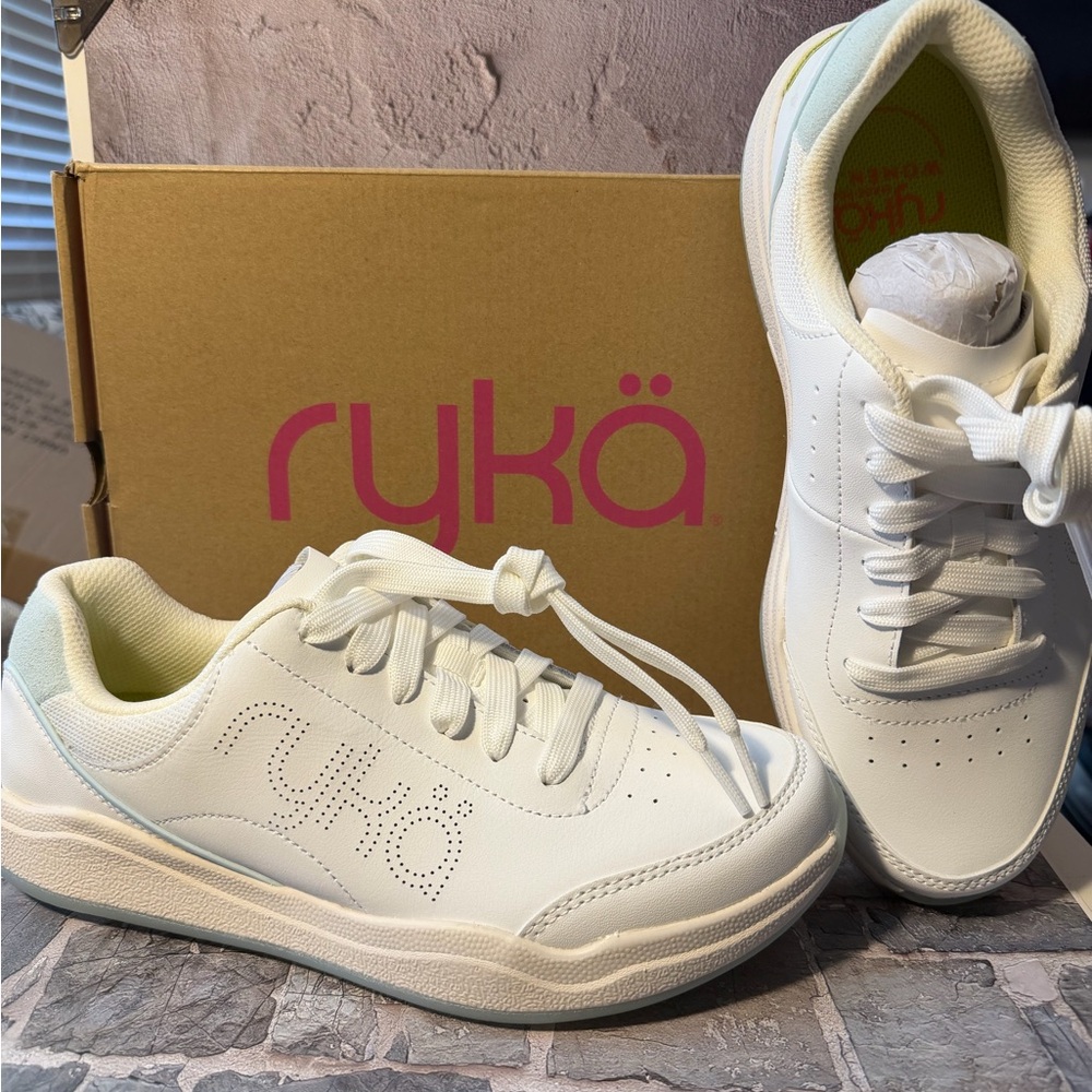 Ryka Courtside Training Shoes Women’s 9.5W White Ultra Flex Arch Heel Support